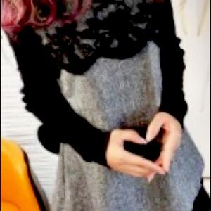 Lili Gal Black & Gray Laced Tunic XS